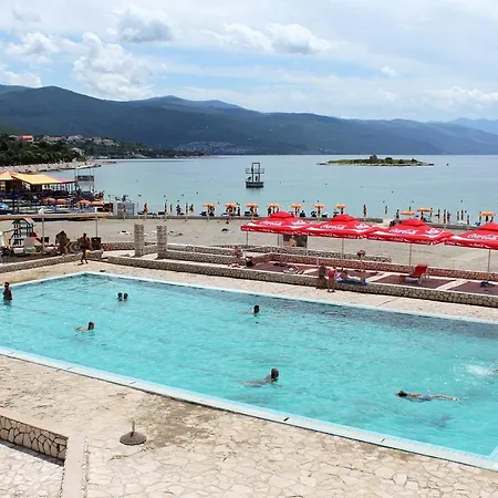 2382a * Novi Vinodolski